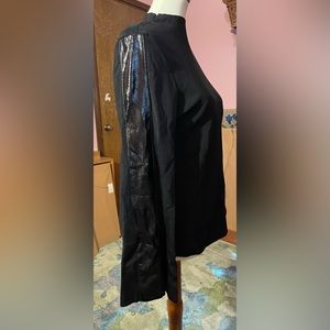 INC International Concepts Mock Neck Top - Size Large